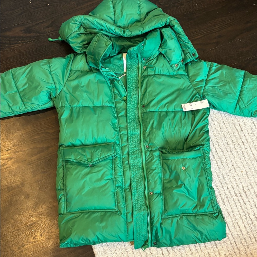 NVLT Emerald Puffer Jacket
